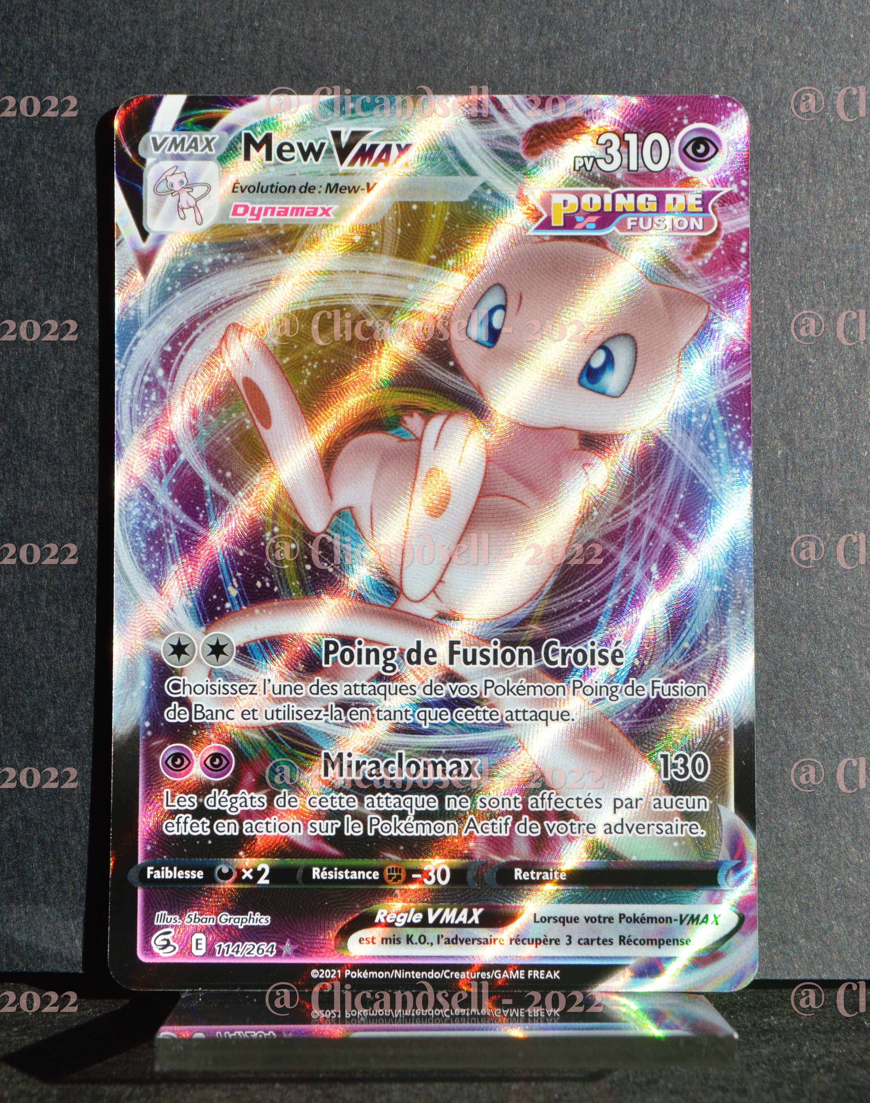 carte Pokémon Mew VMAX 310 PV 114/264 EB08 - Poing de Fusion NEUF